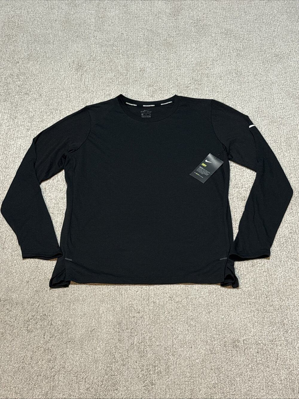 Nike Dri-FIT Men’s Basketball long-sleeve athletic shirt Size XL NWT